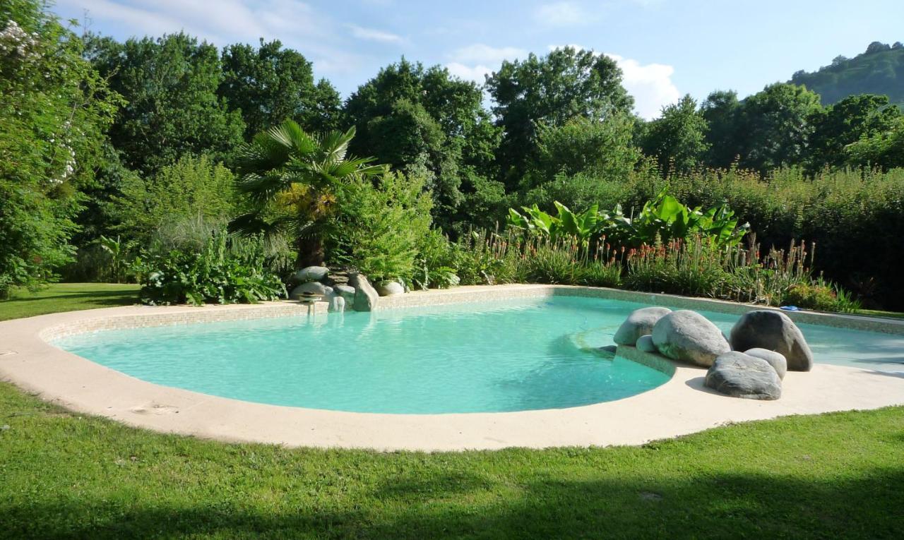 Domaine Vega Bed & Breakfast Saint-Arroman  Dış mekan fotoğraf