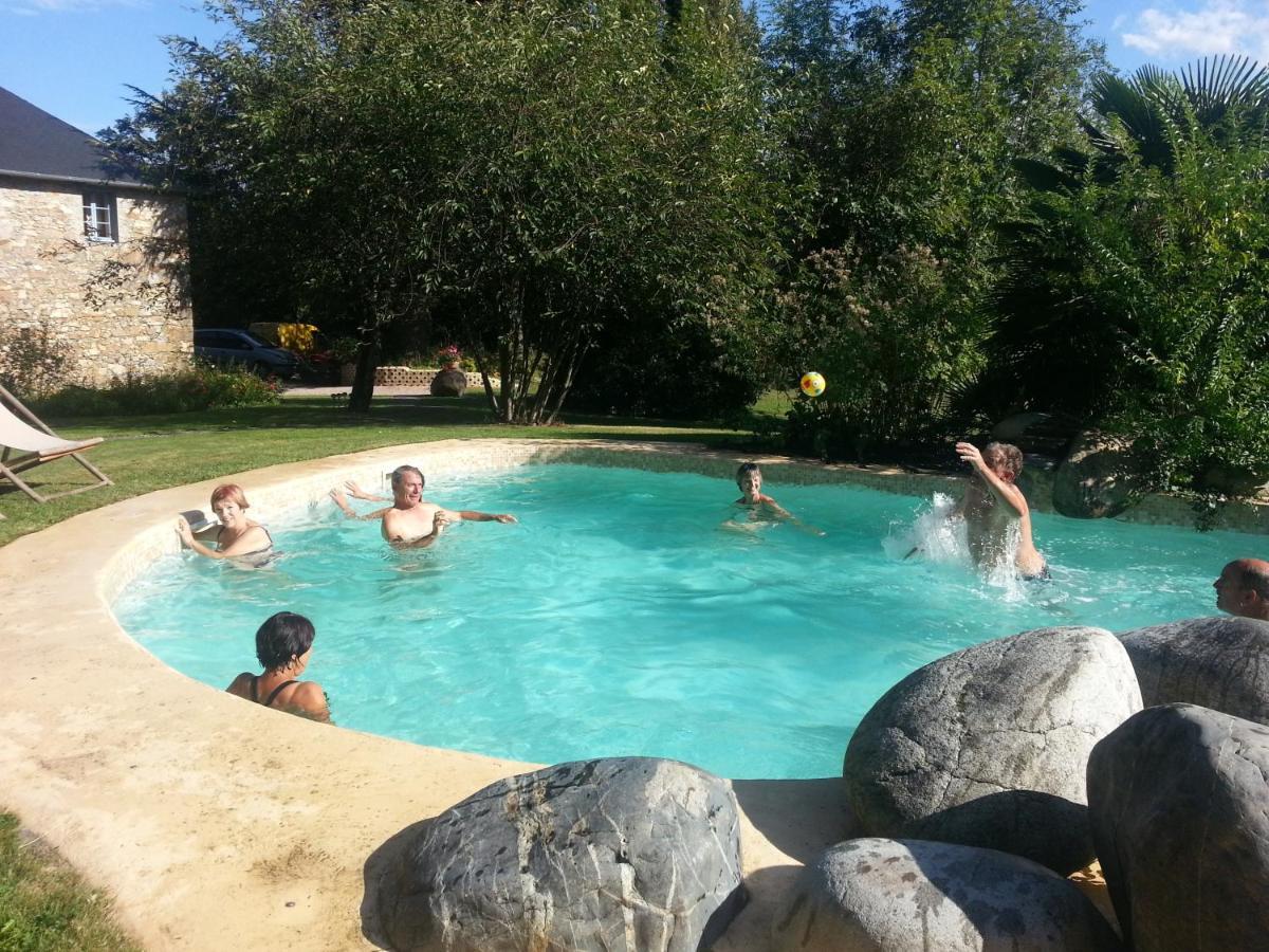 Domaine Vega Bed & Breakfast Saint-Arroman  Dış mekan fotoğraf